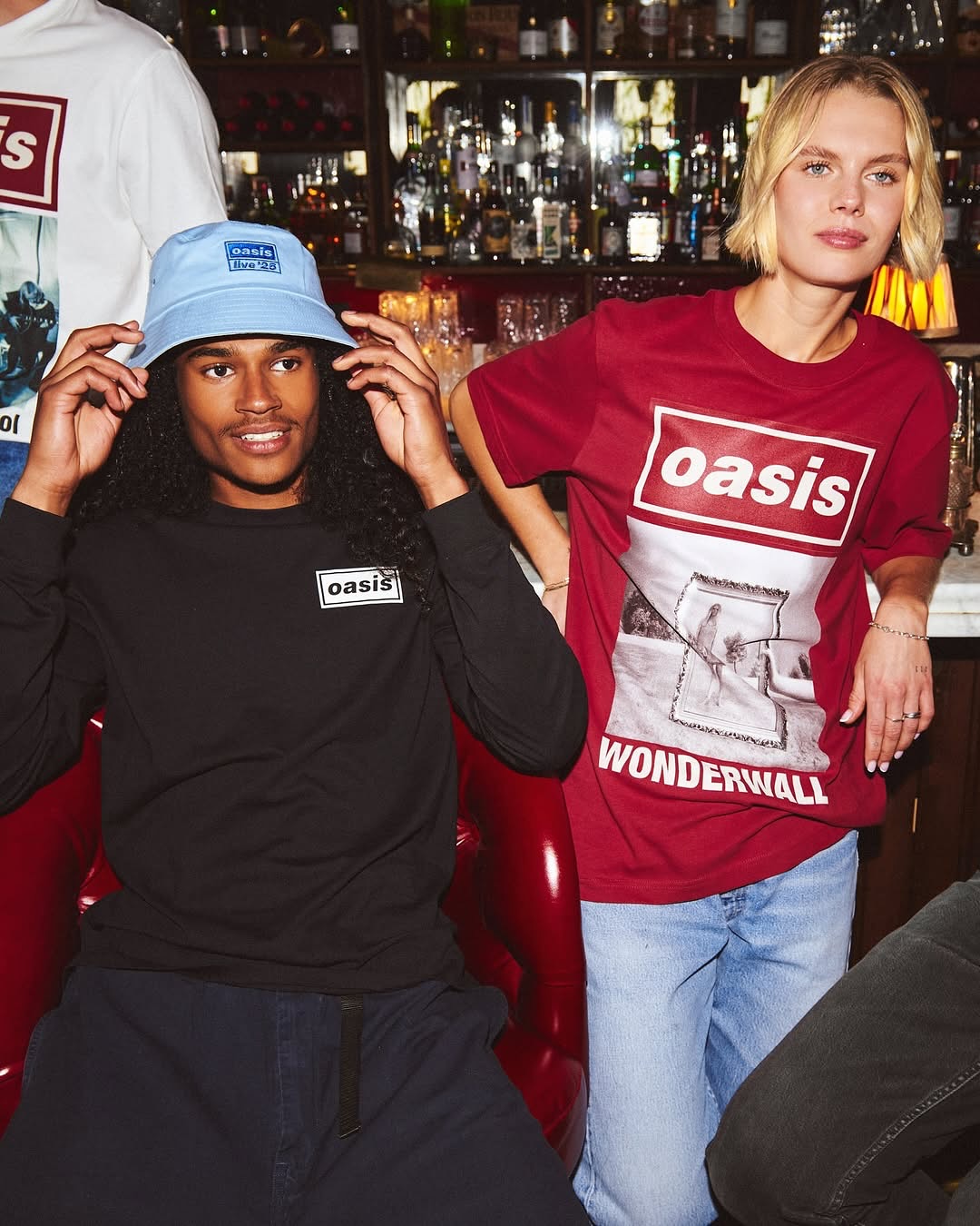 Official @oasis merch campaign, shot at fivefourstudios by @jaymawson ♥️🖤

@emmcgrail 
@mayathomps0n 
@victoriashoesmithmua 
@aliocollinsofficial 
@sophiecharlottebishop 
@euanww 

#fivefourstudios