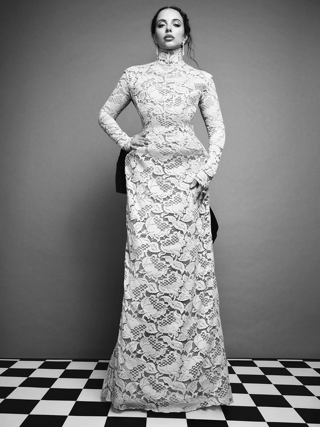 Beautiful images from the stunning cover shoot for @bazaaruk with @jadethirlwall ⚡️

Editor in Chief @lydiasmag
Photographer @jem_mitchell_studio
Creative Director @zoyakaye
Stylist @crystallecox
Fashion Director @avrilmair
Acting Entertainment Director & writer @nicolafahey
Photography Director @jeslucy
Hair @zateeshahairstylist @Imcworldwide
Make up @joeyjoeychoy @thewallgroup
Manicure by @nailedbymil @snow_creatives
Set Assistant @propitcreative
Stylist assistant @bethanyferns

#fivefourstudios